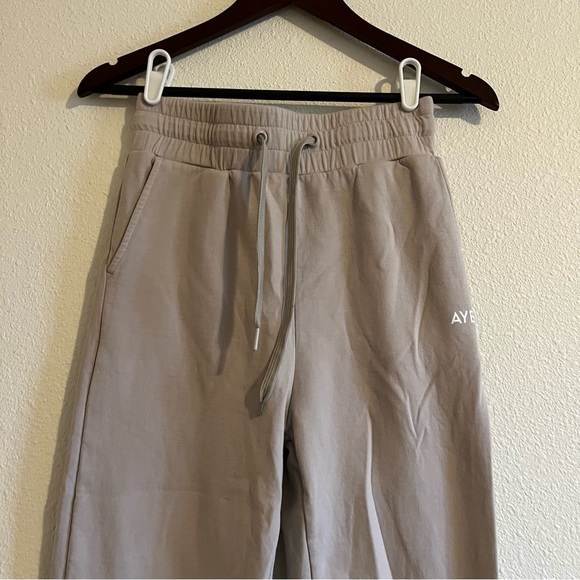 AYBL Everyday Comfy Sweatpant High Waist Joggers in Dove Gray / Tan Size Small - Picture 5 of 13
